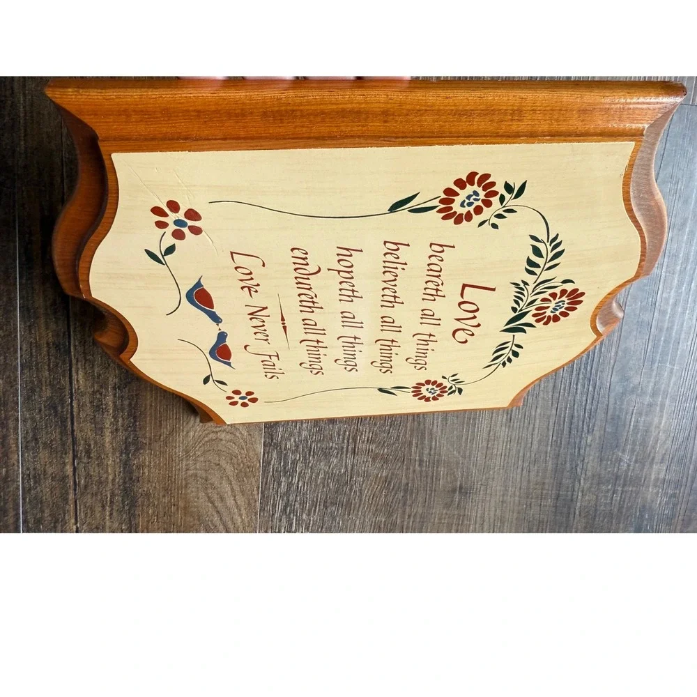 Vintage Love Wall Plaque: Inspirational Rustic‎ Farmhouse Decor